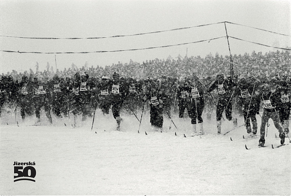 692_Start-Plakat-foto-600x400